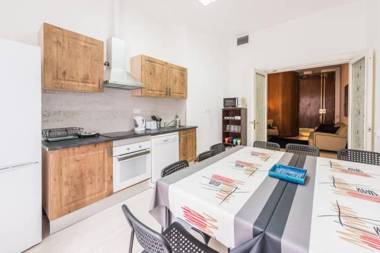 M&F Apartaments Gran Via