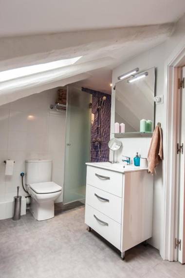 Puerta del Sol Pink Aduana