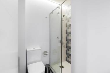 Justicia Apartment by Flatsweethome