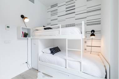 Justicia Apartment by Flatsweethome