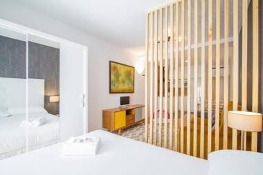 UD Apartments - Atocha Stylish with pool