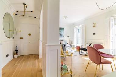 PYR Select Retiro Luxury