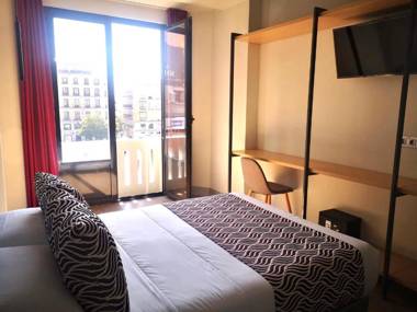 Hostal Juliette & Coworking