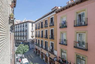 Cross Check Descalzas Reales Apartment