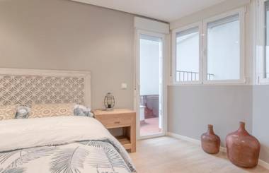 Cross Check Descalzas Reales Apartment