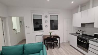 Oshun - Cozy Apartment in Malasaña