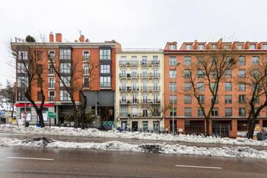 Madrid Rio Apartment by Rentalis