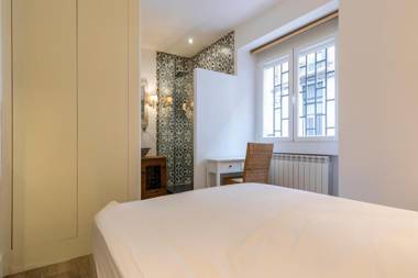 HOMEABOUT DIEGO DE LEÓN Apartment I