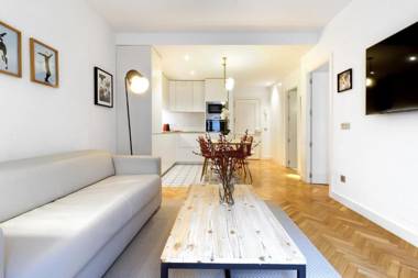 Royal Madrid by Madflats Collection