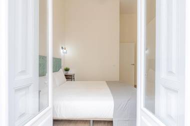 PYR Select Latina XIII