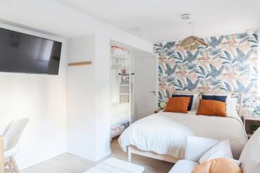 Dolphin Rentals Feria de Madrid