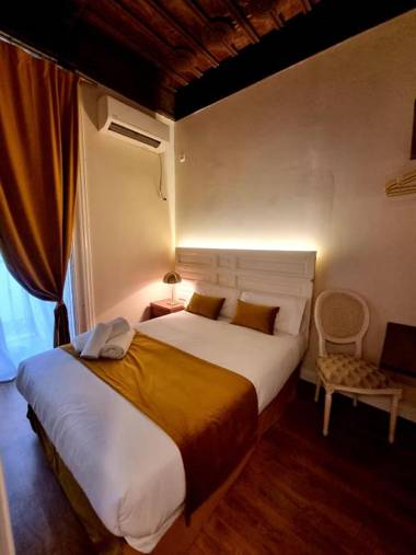 Le Petit Palü- Flora