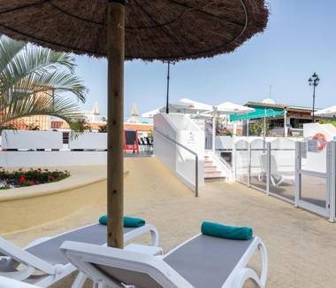 Club Tenerife Apartments