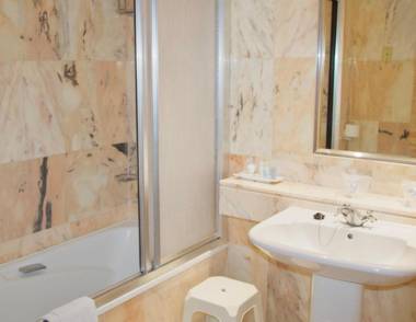 Hollywood Mirage - Excel Hotels & Resorts