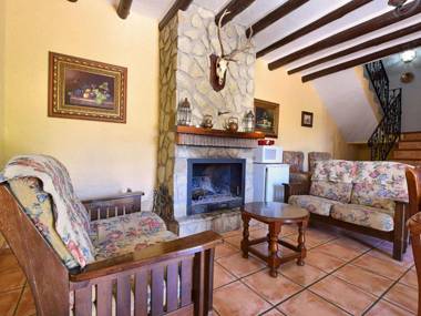 Luxurious Villa in Loja with Swimming Pool