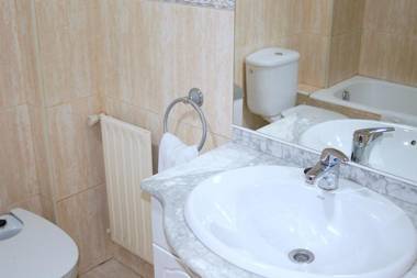 Pensión Cinco Villas