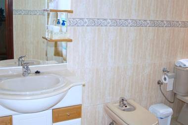 Pensión Cinco Villas