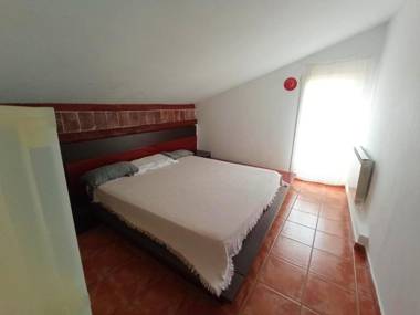 2 bedrooms appartement with city view and balcony at Logrono