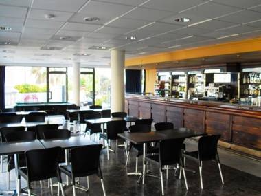 Apartamentos AR Family Melrose Place