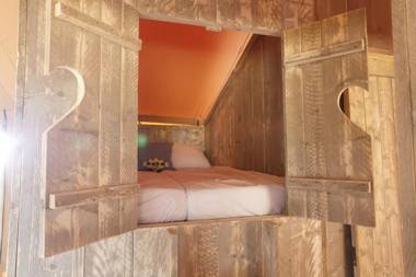 Camping Sènia Cala Canyelles