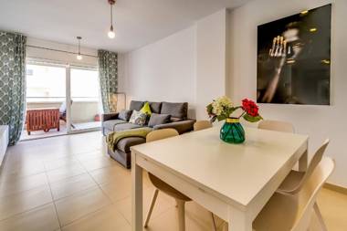 Vivalidays Alicia - Fenals - Lloret de Mar