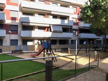 Apartment equipped with 3 Fenals rooms with pool