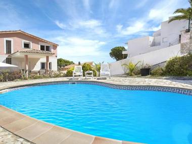 Comfortable Villa near Lloret De Mar with Private Pool