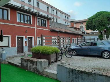 Albergue La Casona Del Peregrino