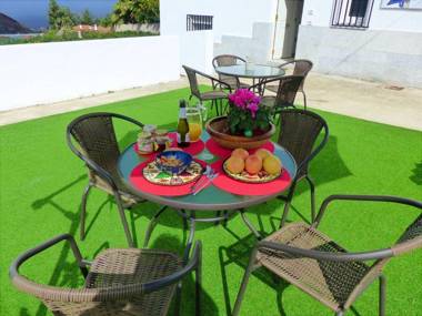 2 bedrooms appartement with sea view and furnished terrace at La Orotava 5 km away from the beach