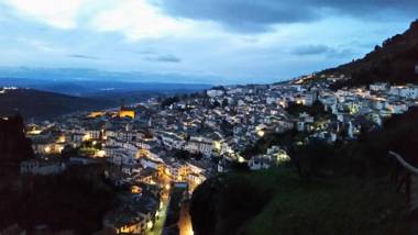 Apartamentos Fuente La Raja