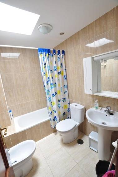 Casa Paradiso with great views perfect for surf or family holidays