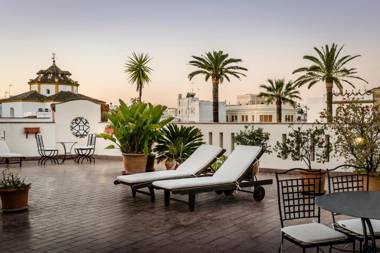 Hotel YIT Casa Grande