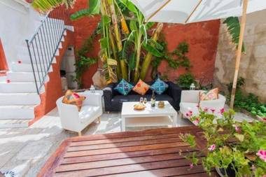 Apartamentos El Patio Andaluz