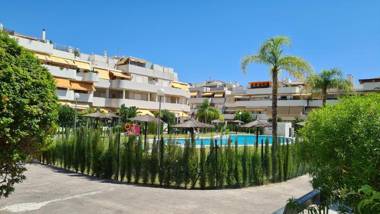 Chapín Jardines Piscina Terraza 3 Rooms 2 baños