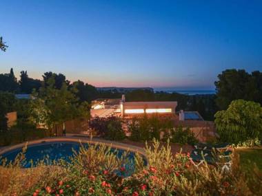 Bonita stay B Light Casa nueva Gran barbacoa piscina sal WiFi 100MB