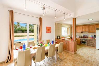 Villa Elefante by Villa Plus