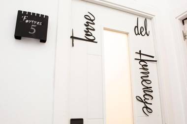 Fortress Jacuzzi Suites