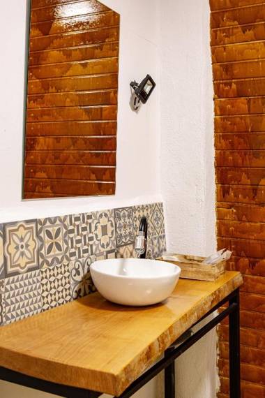 Fortress Jacuzzi Suites