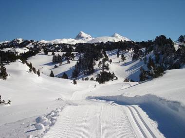 Hotel y Apartamentos SNÖ Isaba