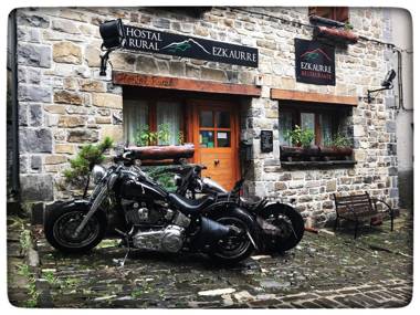 Hostal Ezkaurre