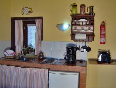 Apartamentos-Monasterio-de-San-Antonio-Apartment-im-englischen-Stil-mit-Meerblick