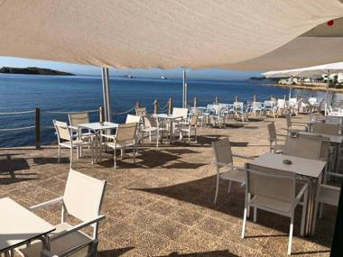 Apartamentos Llevant