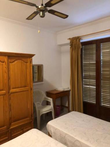 Casa de Huespedes el Almendro