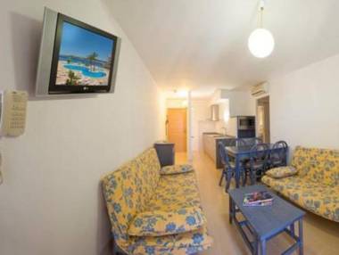 Playa Bella Apartments