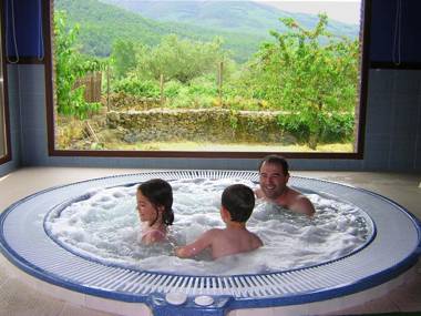 Apartamentos Rurales El Canchal de la Gallina con Piscina de Agua Caliente hasta 15 de Octubre - Jacuzzi - Parking gratuito