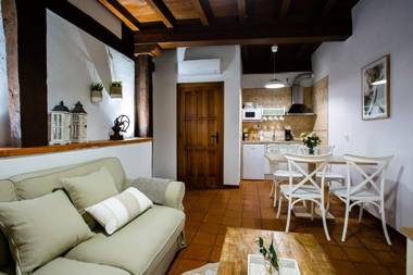 Apartamentos Puente de la Judería