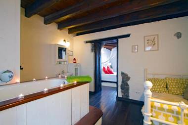 Eco Fisherman's Seafront Cottage