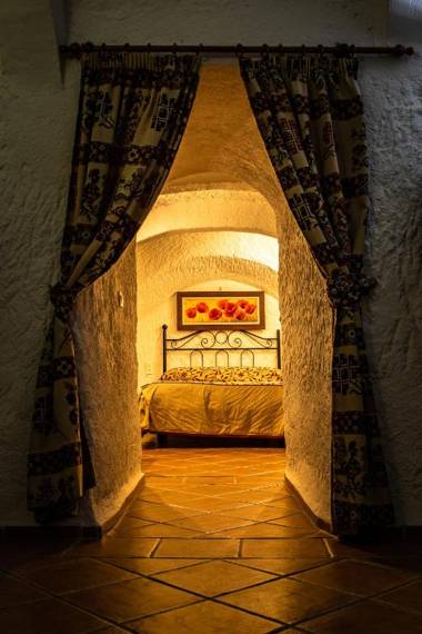 Cuevas Pedro Antonio de Alarcon