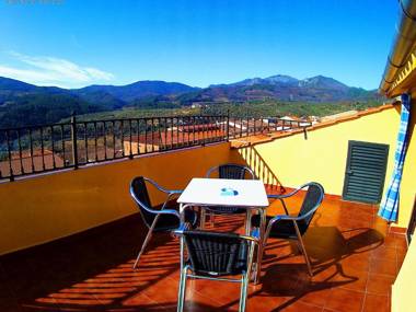 Apartamentos Turisticos Mirayuste