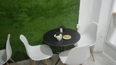 Pensión Duquesa Bed & Breakfast